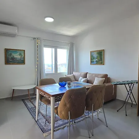 Seaside Appartement Golem (Tirana)